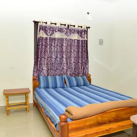 Thirumalai Home Stay - Group & Family Stay Room Vl Swami Malai Temple Kumbakonam Exterior photo